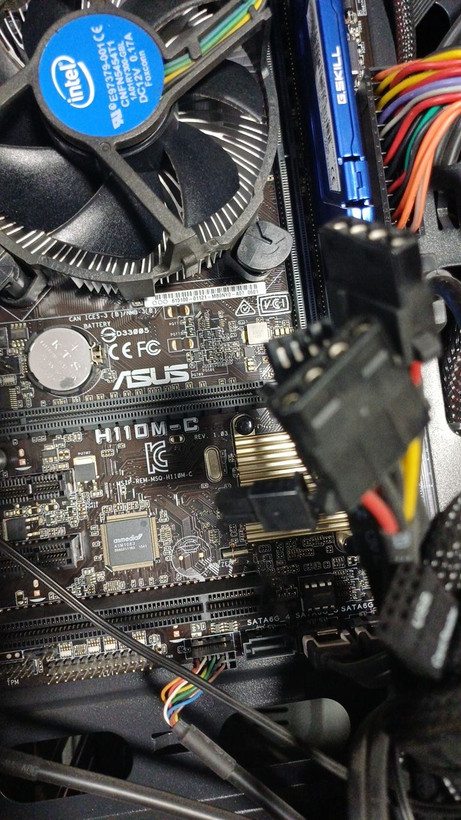 باندل مادربرد ایسوس H110m_c + پردازنده-6700 Intel Core i7 + رم 4GB DDR4+ فن CPU