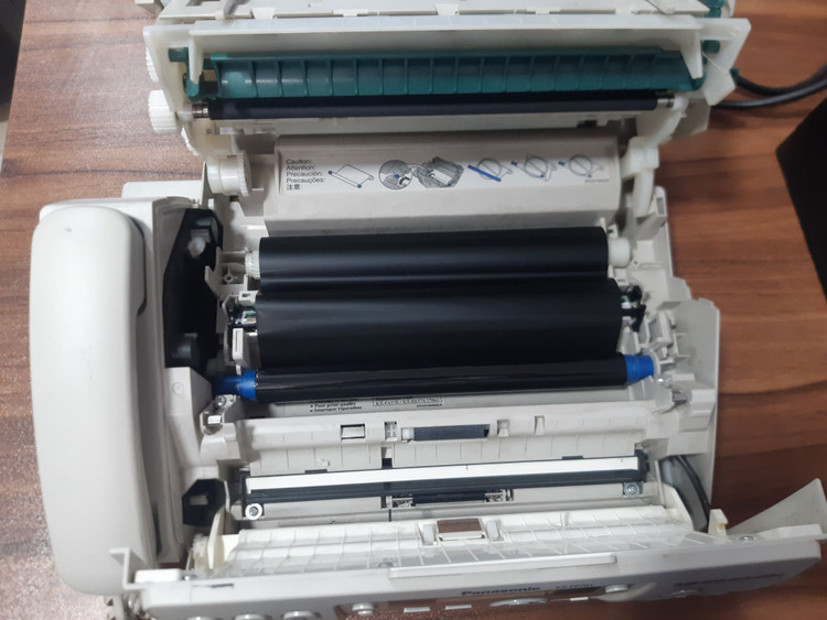 دستگاه تلفکس پاناسونیک مدل KX-FP701 استوک
