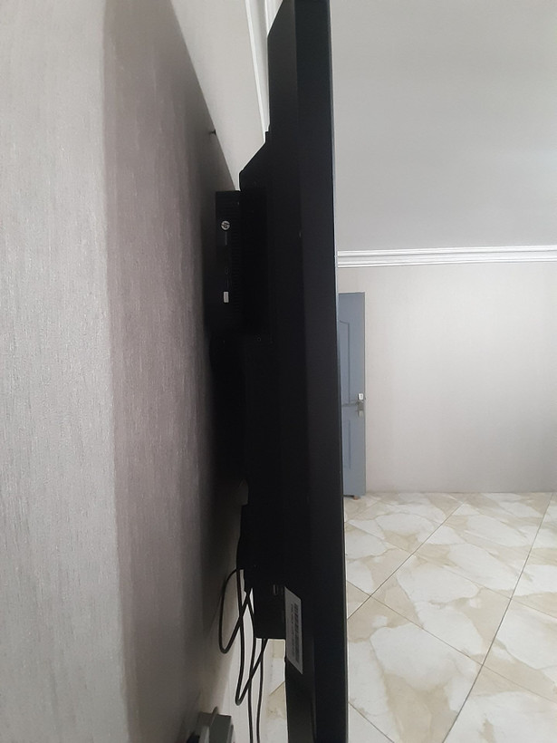 نمایشگر لمسی ۶۵ اینچ پرومتین مدل VTP 65 استوک + سیستم OPS (Core i5 نسل ۶ / ۸ گیگ رم / ۲۵۶ گیگ SSD)