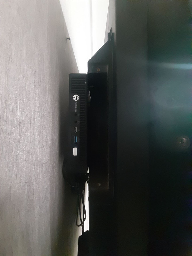 نمایشگر لمسی پرومتین مدل vtp 65سایز 65 اینچ استوک