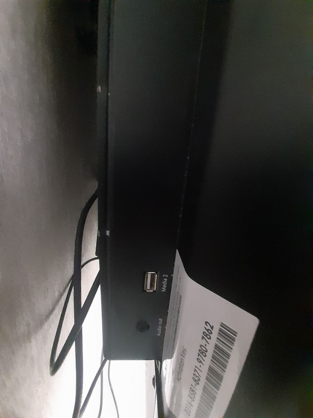 نمایشگر لمسی ۶۵ اینچ پرومتین مدل VTP 65 استوک + سیستم OPS (Core i5 نسل ۶ / ۸ گیگ رم / ۲۵۶ گیگ SSD)