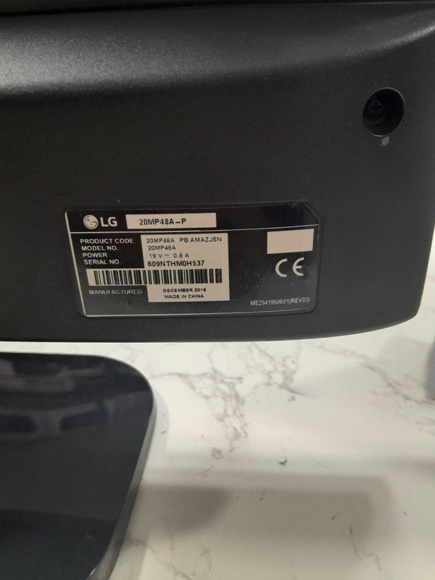 مانیتور ال جی مدل 20MP48A سایز 19.5 اینچ استوک