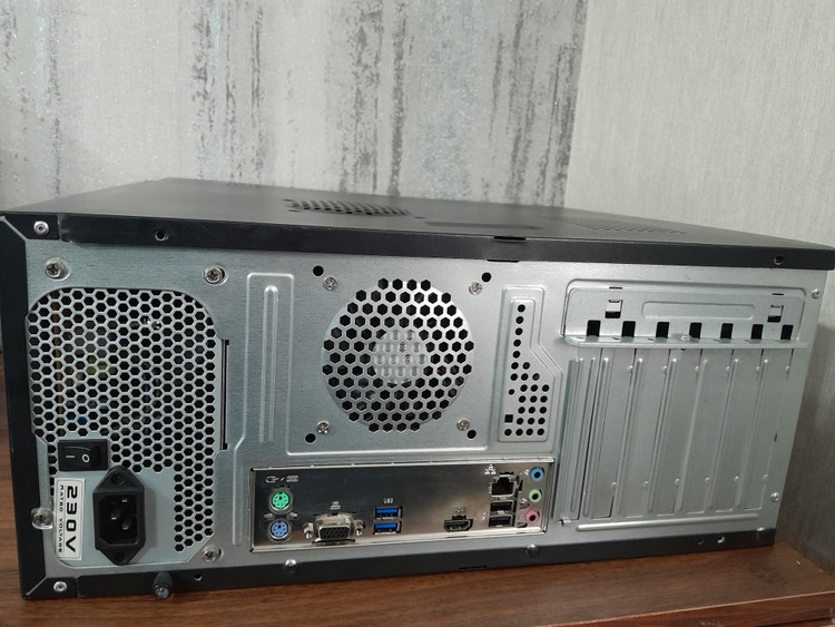 کامپیوتر اداری AMD A4‑5300 | رم 4GB DDR3 | هارد 250GB HDD استوک مدل 1405